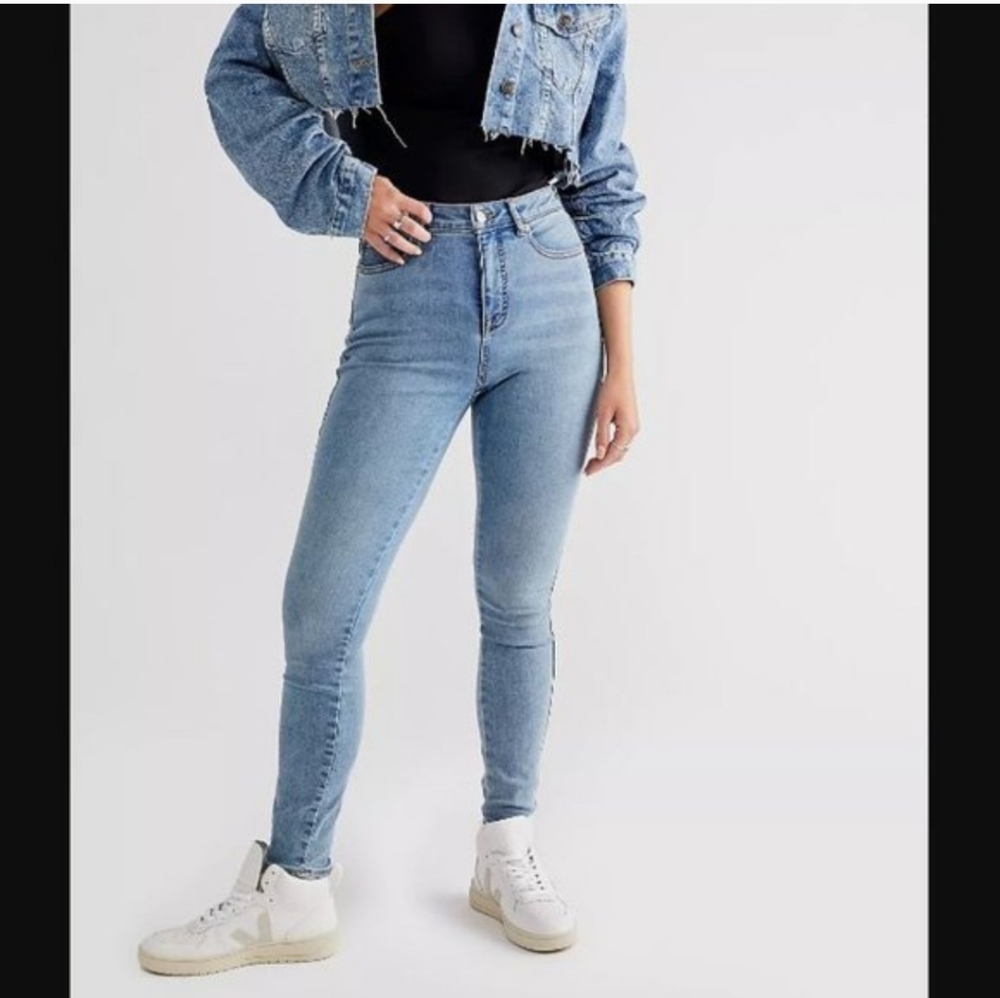 We The Free Super Skinny High Rise Jeans Size 28